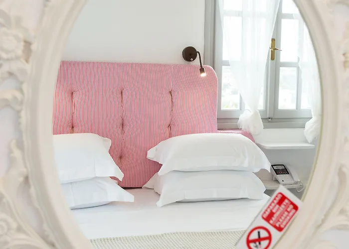 Evi 2* Aliki (Paros)